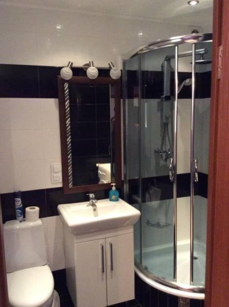 Apart Na Himnaziinoi Naberezhnii Apartment คาร์คิฟ ภายนอก รูปภาพ